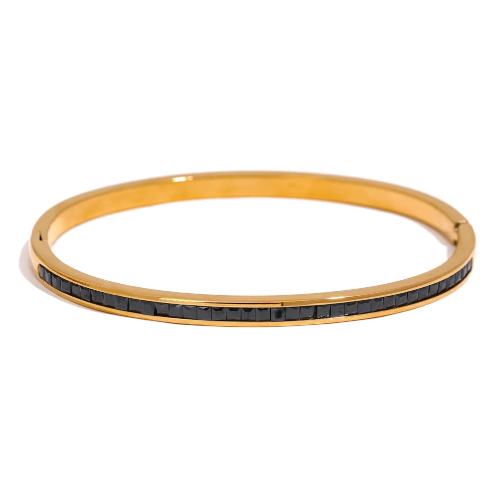 Baharak bracelet detail view showing polished finish