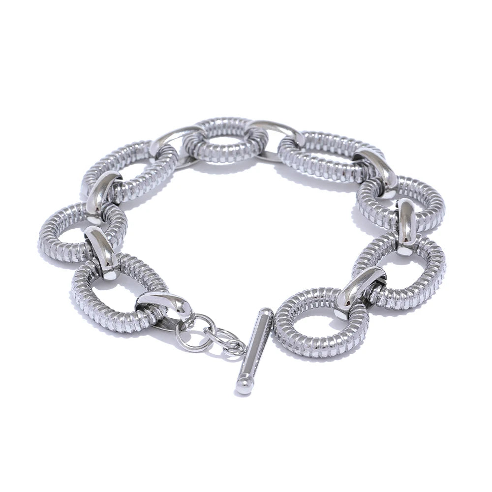 Anita bracelet detail view showing toggle clasp