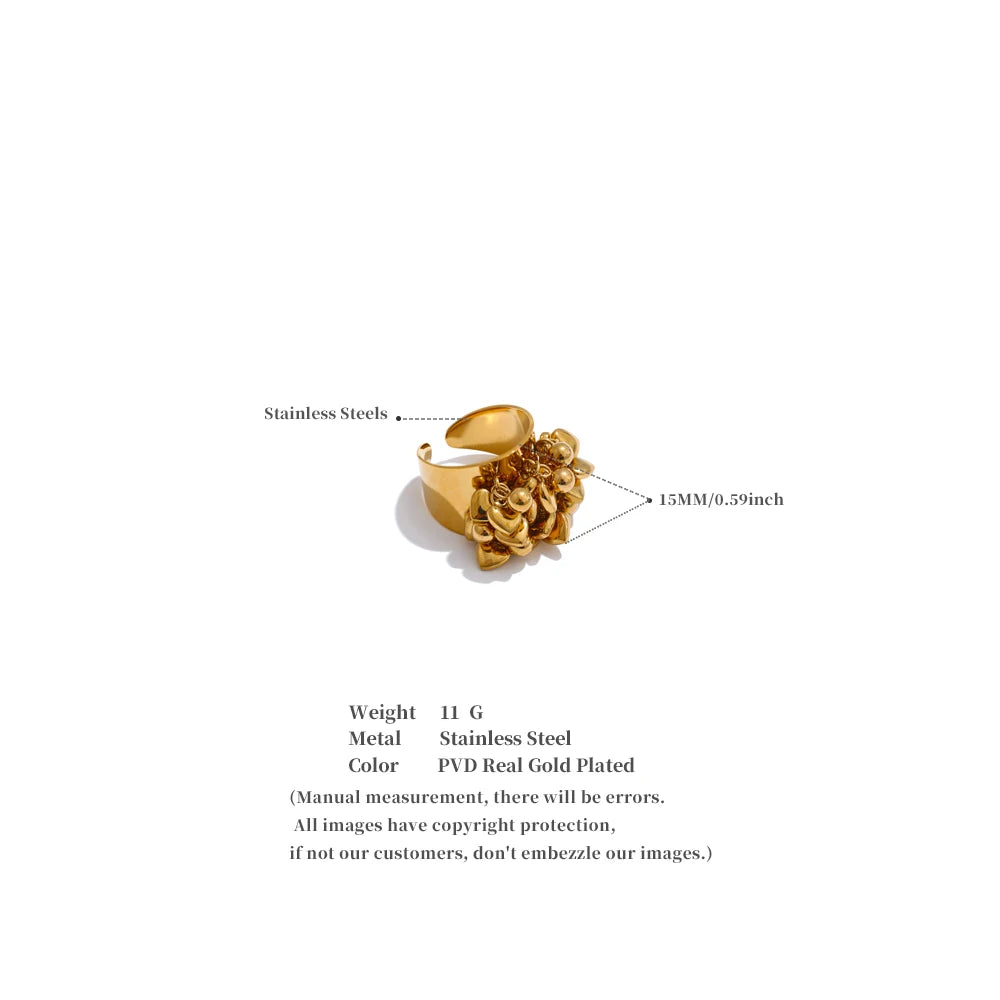 Amoretta ring displayed on a neutral background