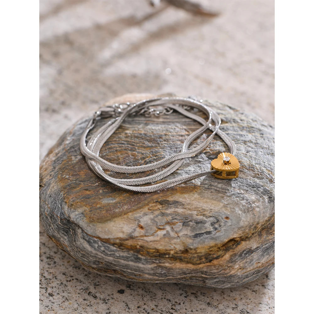 Amara Necklaces ™️