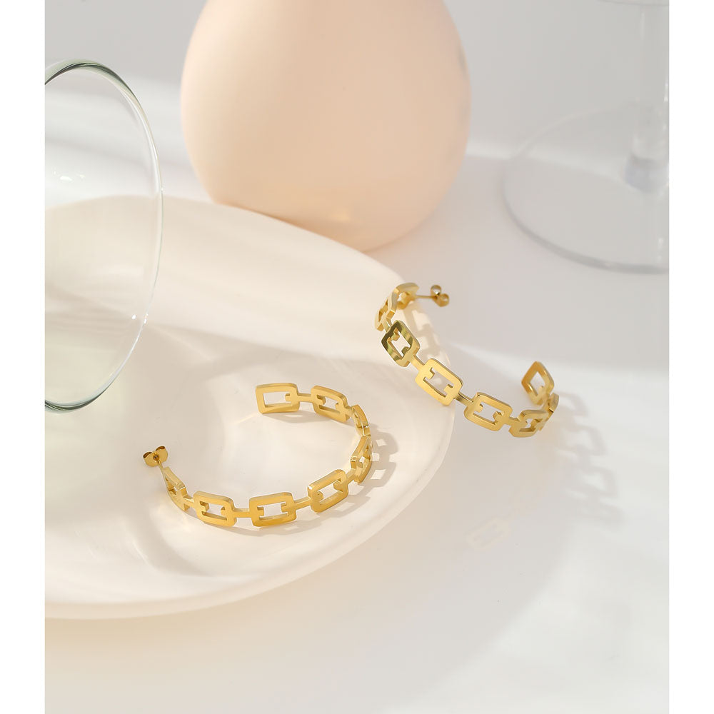 Nilash earrings alternative angle showing drop design