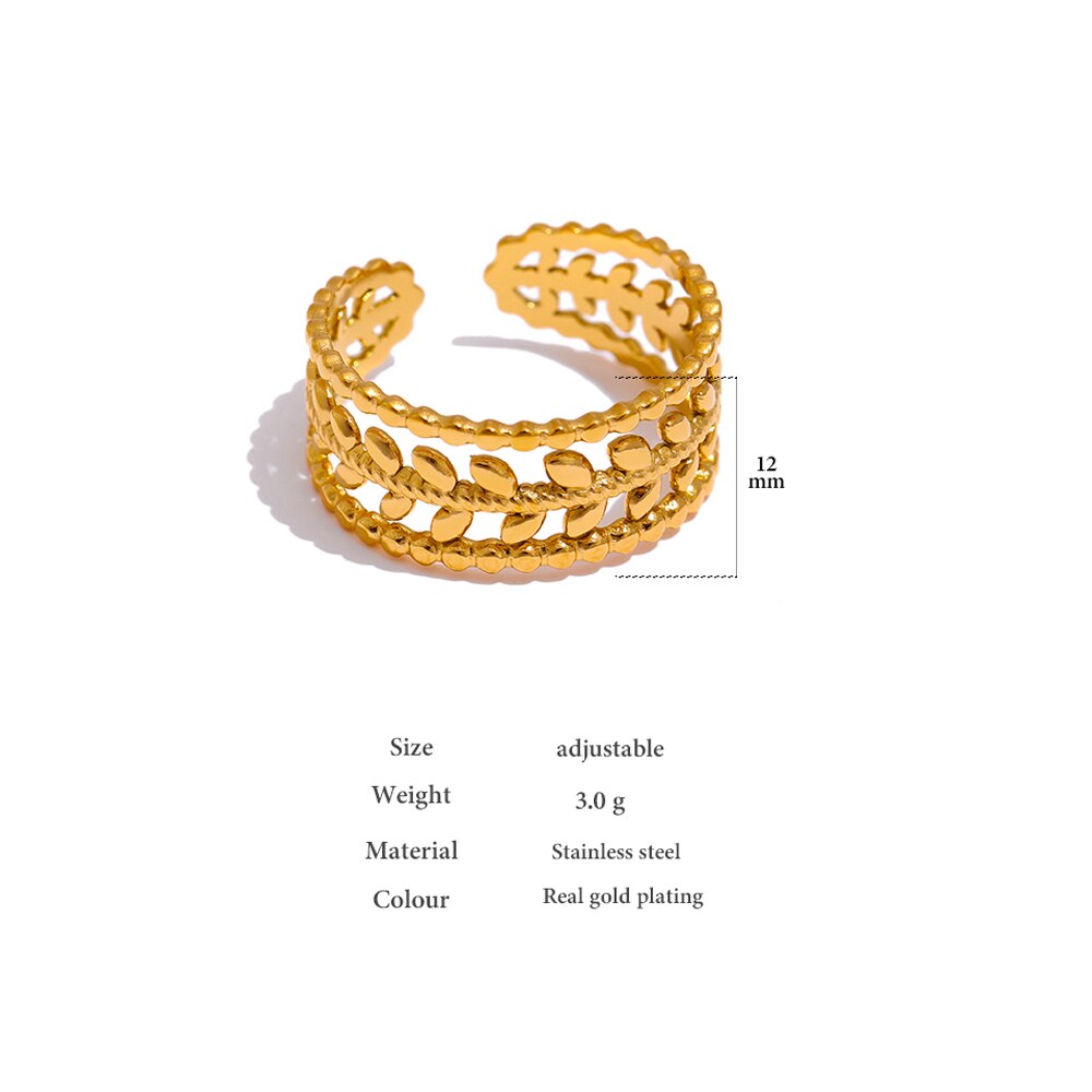 Azna ring displayed on a neutral background