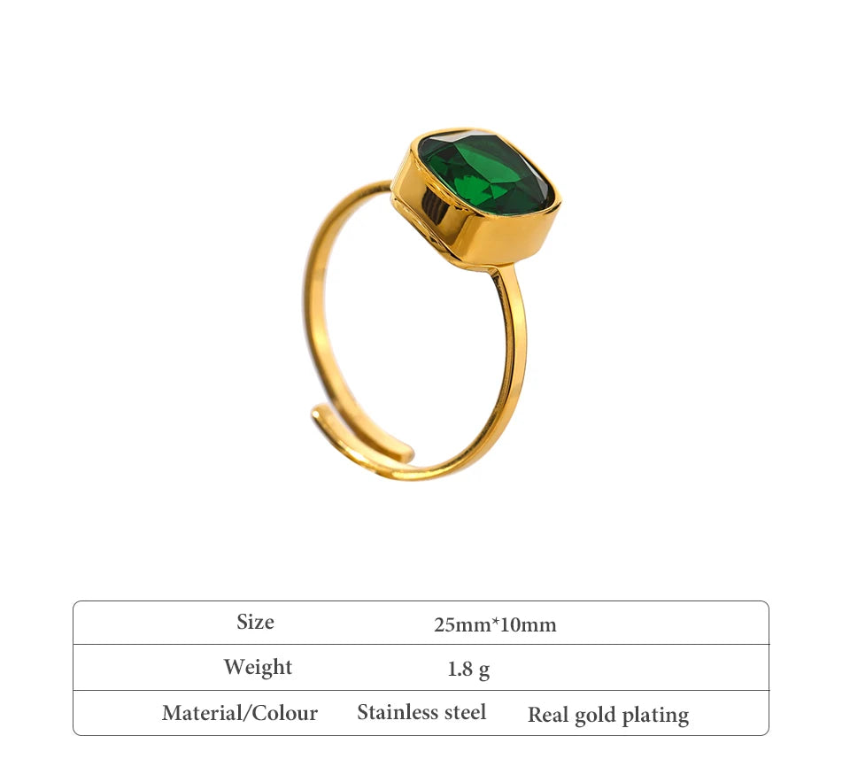 Vera ring displayed on a neutral background