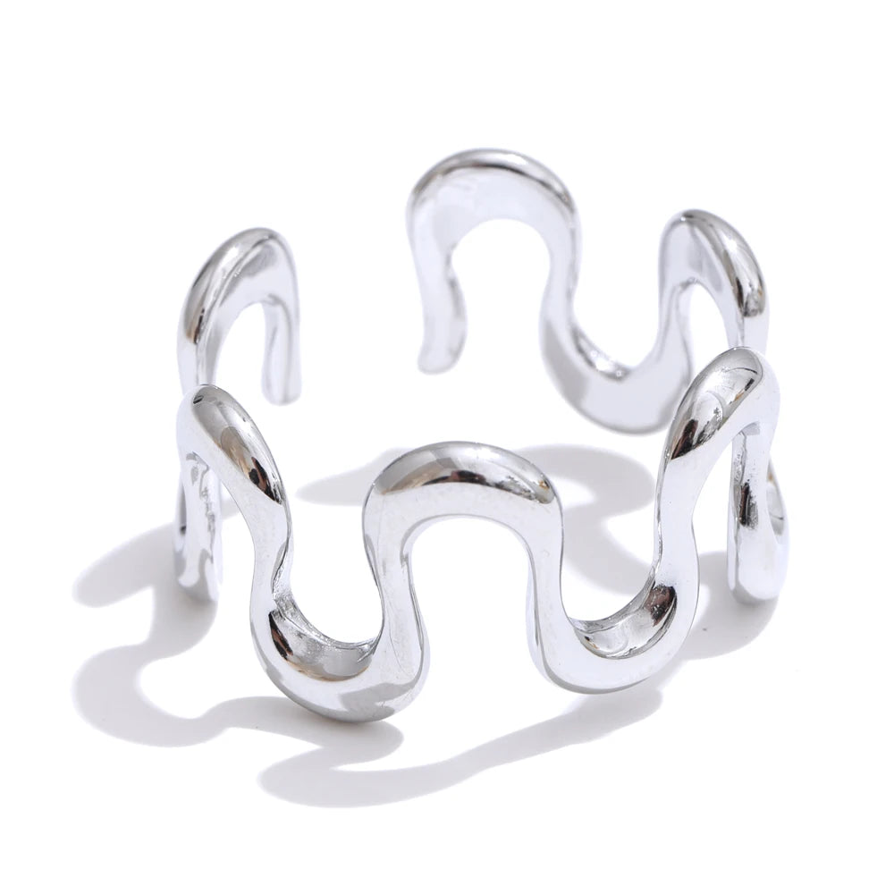 Mahsa ring styled as a subtle everyday statement
