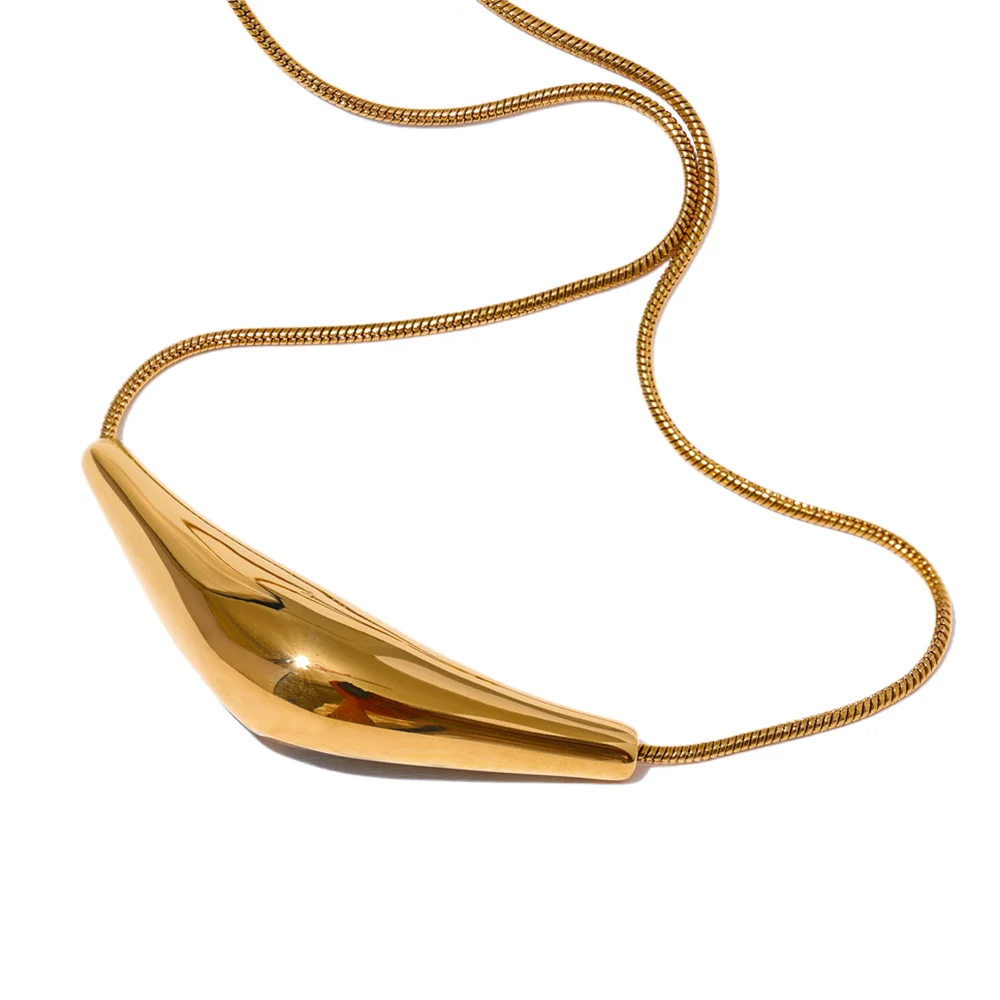 Elara Necklaces ™️