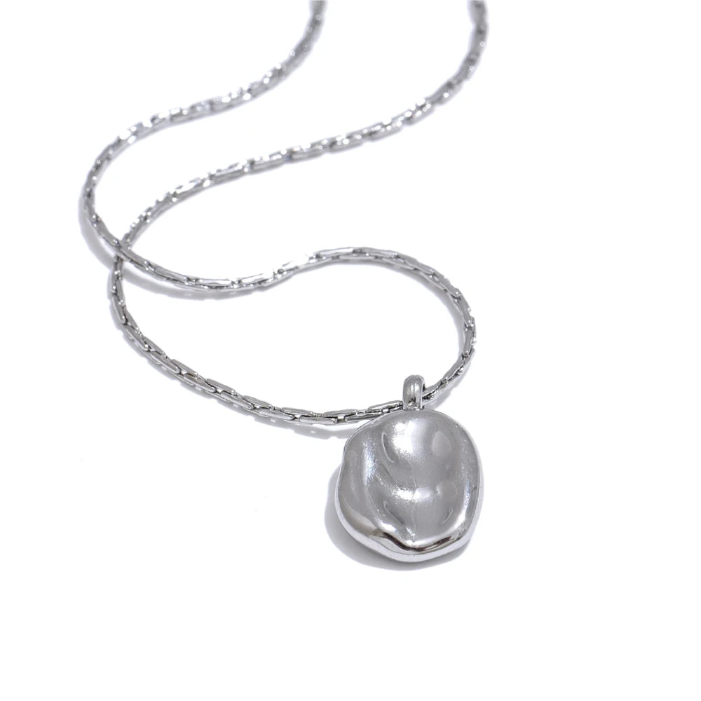 Kavora Necklaces ™️