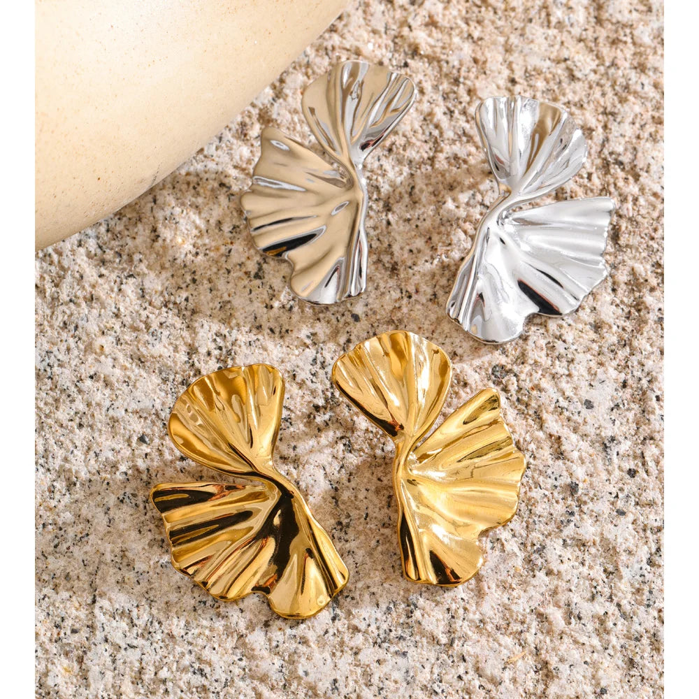Florisse Earrings ™️