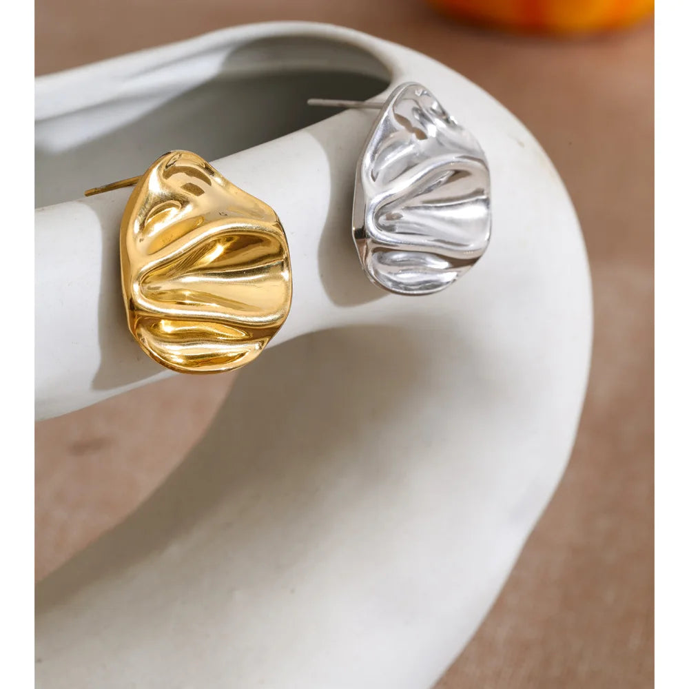 Zavelle Earrings ™️