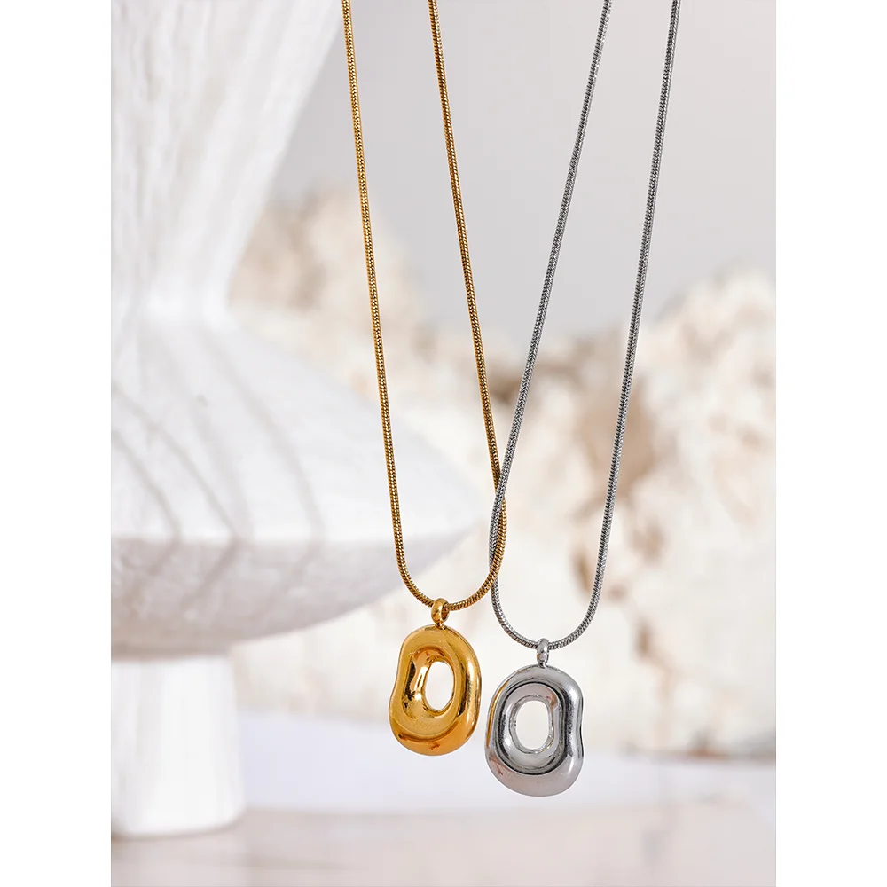 Velmira Necklaces ™️