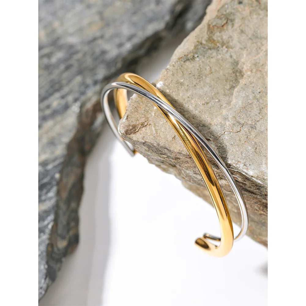 Farah bracelet side view with sculptural cuff silhouette