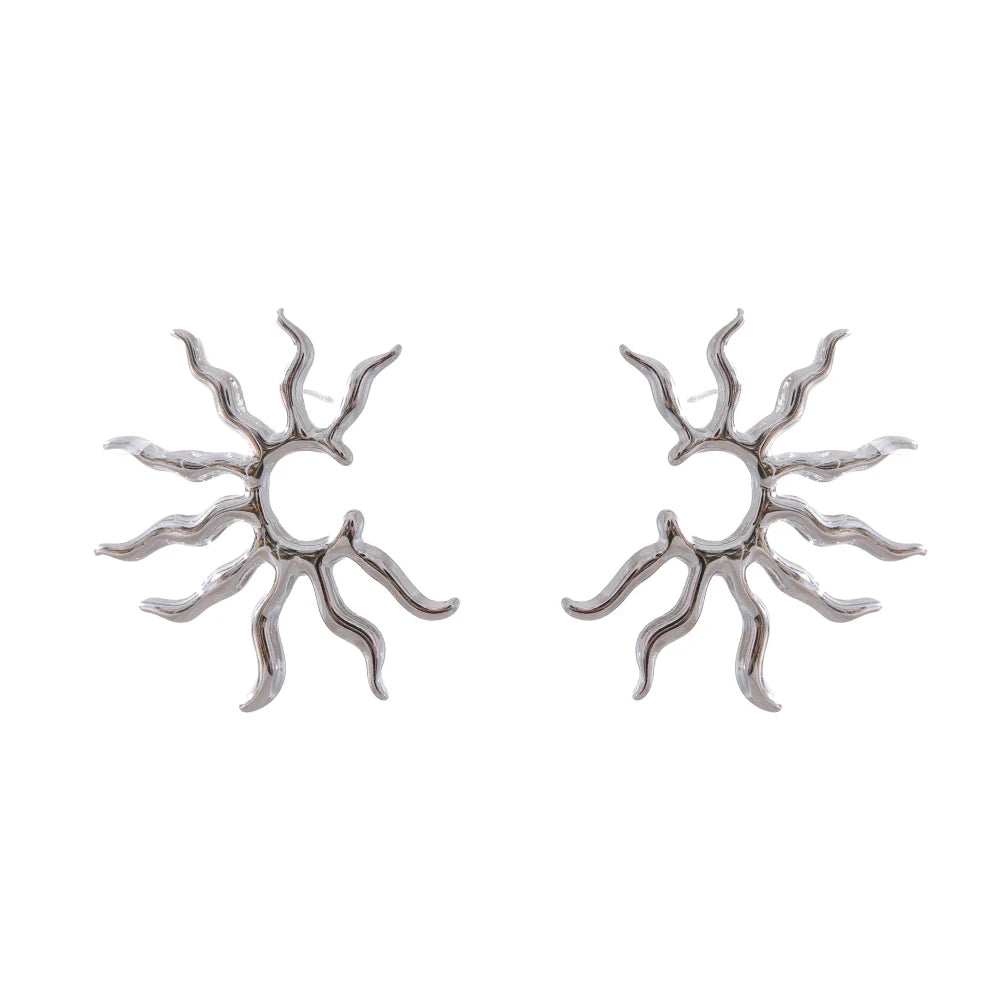 Solenne Earrings ™️