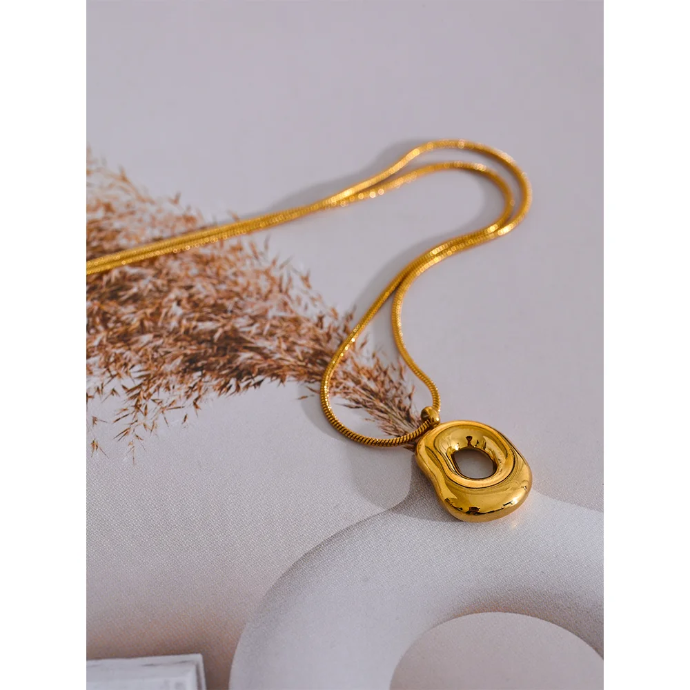 Velmira Necklaces ™️