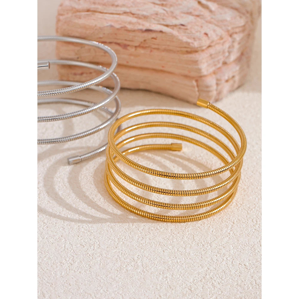 Parvaneh bracelet displayed on a neutral background