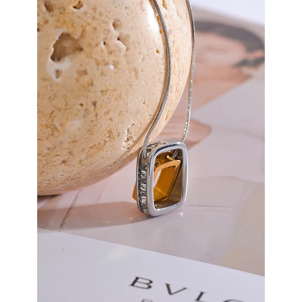 Zarven Necklaces ™️